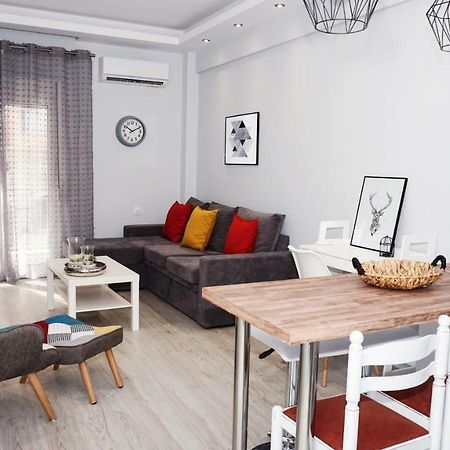 Cozy Home In Thessaloniki Center المظهر الخارجي الصورة